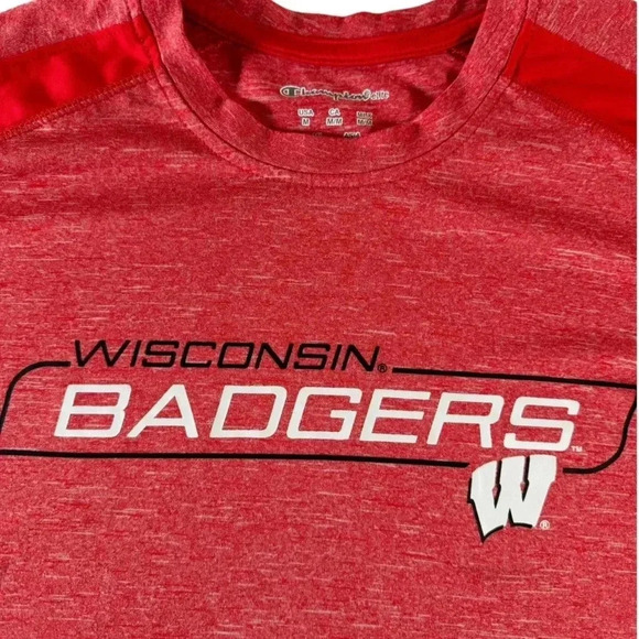 Champion Men's Medium Red Wisconsin Badgers Short Sleeve Polytester T-Shirt - Picture 3 of 11
